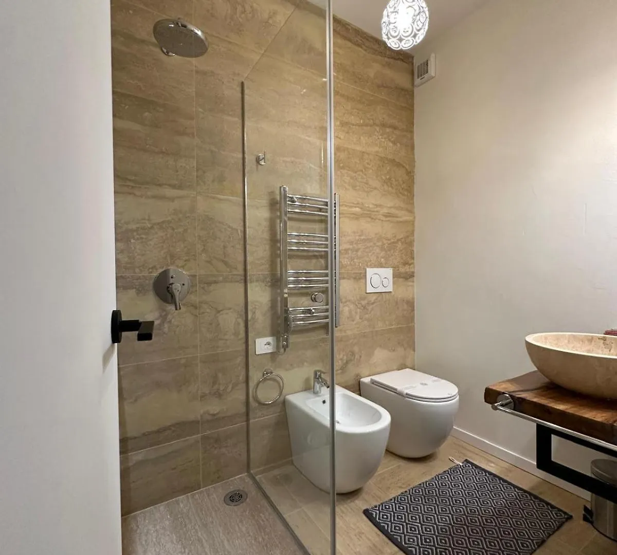 Apartament Super Roma Casilina 0*, Rzym Włochy