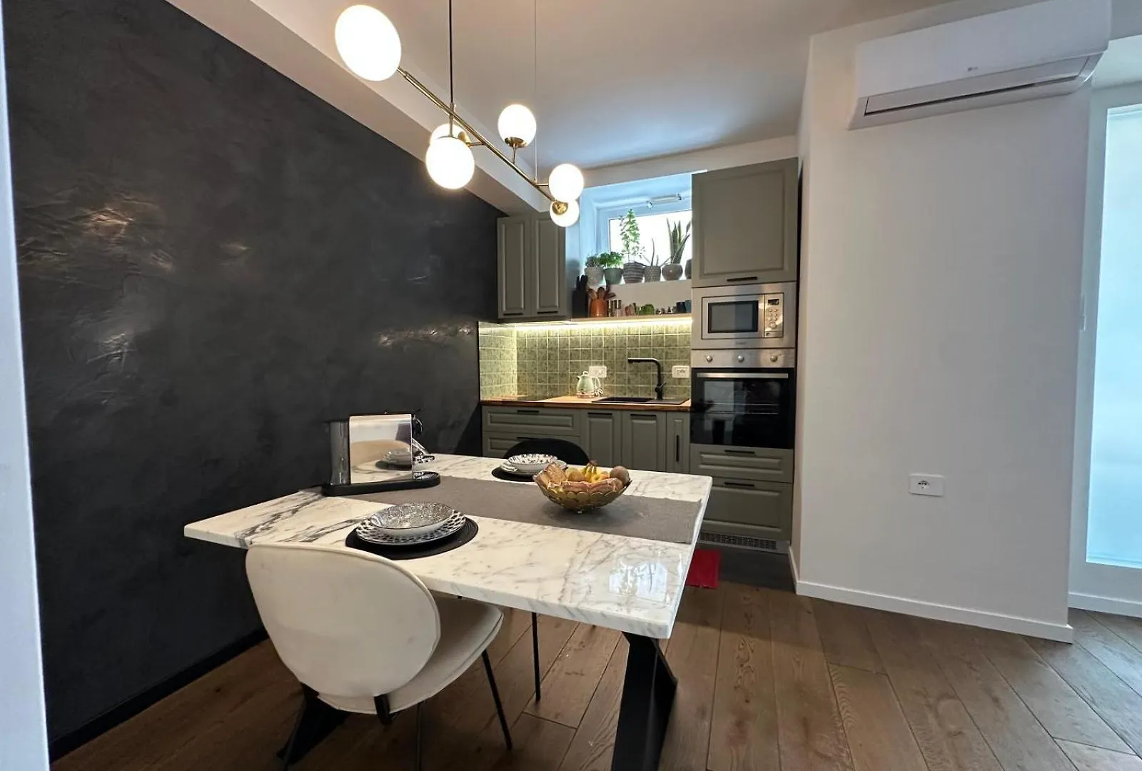 Apartament Super Roma Casilina 0*, Rzym